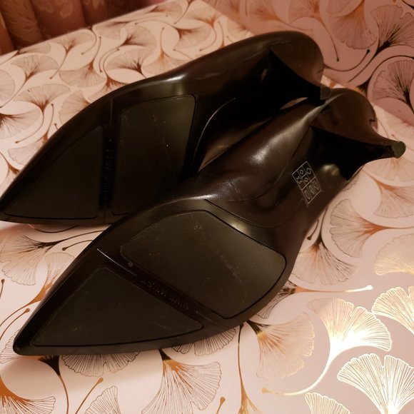 Nine West Black Leather Classic Heels Size 9M - Picture 5 of 11